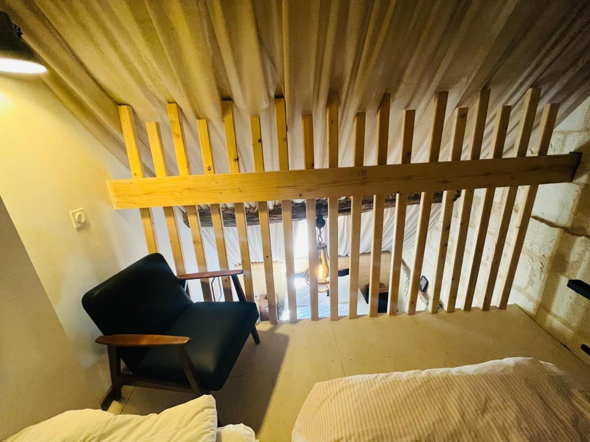 Chez Mimie Les Hotes Fontevraud-l'Abbaye Esterno foto